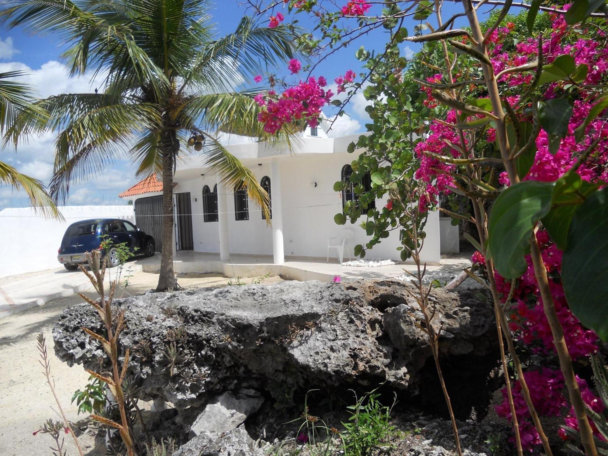 Guesthouse Villa La Isla La Romana Bagian luar foto